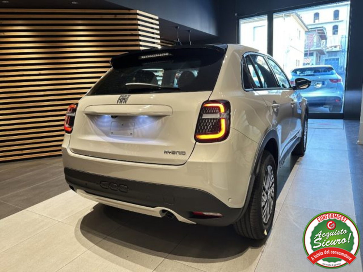 Fiat 600 1.2 hybrid Icon 110cv auto (12)