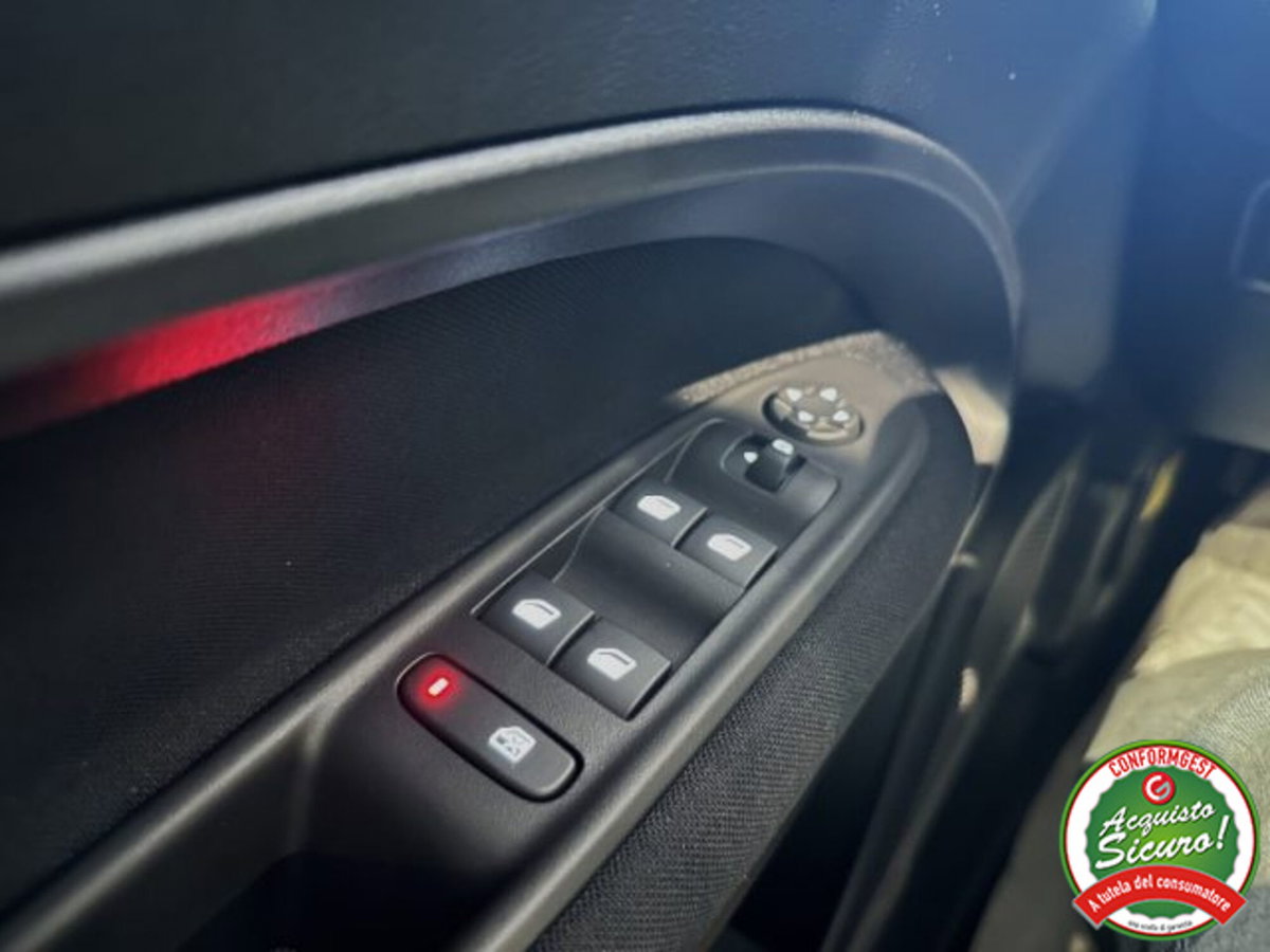 Fiat 600 1.2 hybrid Icon 110cv auto (16)