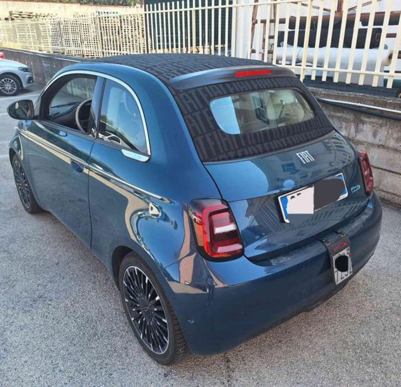 Fiat 500e Cabrio La Prima Cabrio 42 kWh