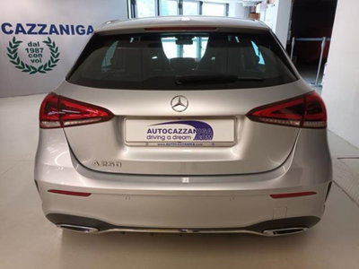 Mercedes-Benz Classe A Sedan 250 Automatic 4p. Premium (11)