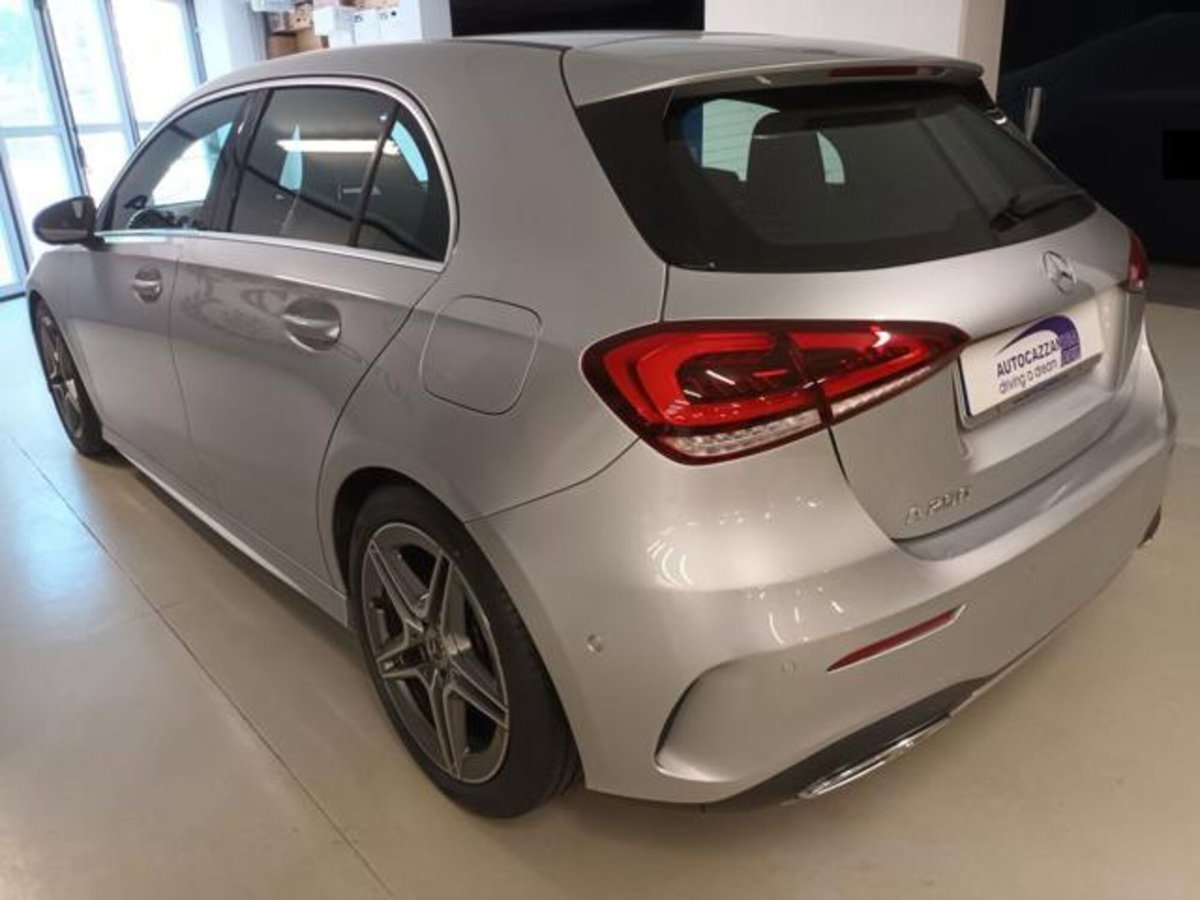 Mercedes-Benz Classe A Sedan 250 Automatic 4p. Premium (12)