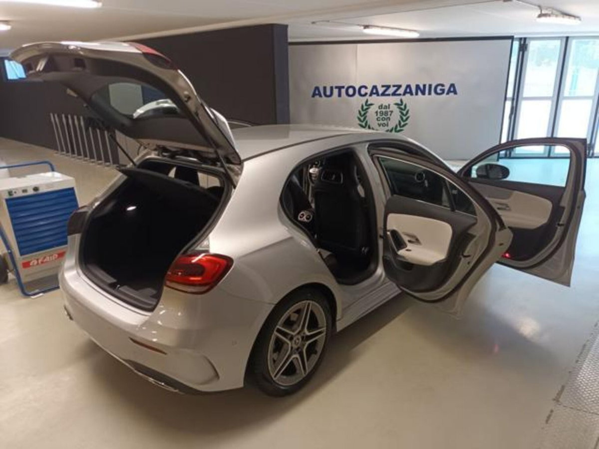 Mercedes-Benz Classe A Sedan 250 Automatic 4p. Premium (17)