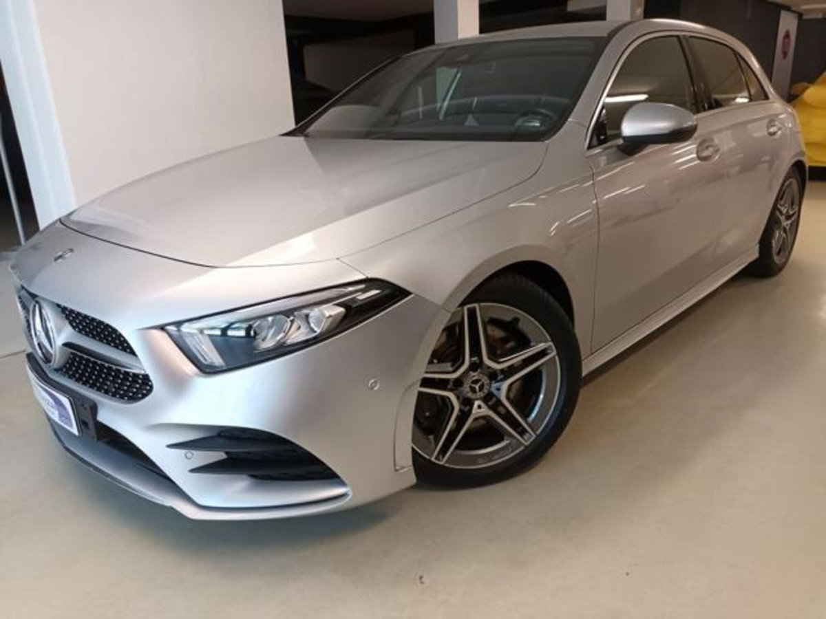 Mercedes-Benz Classe A Sedan 250 Automatic 4p. Premium (18)