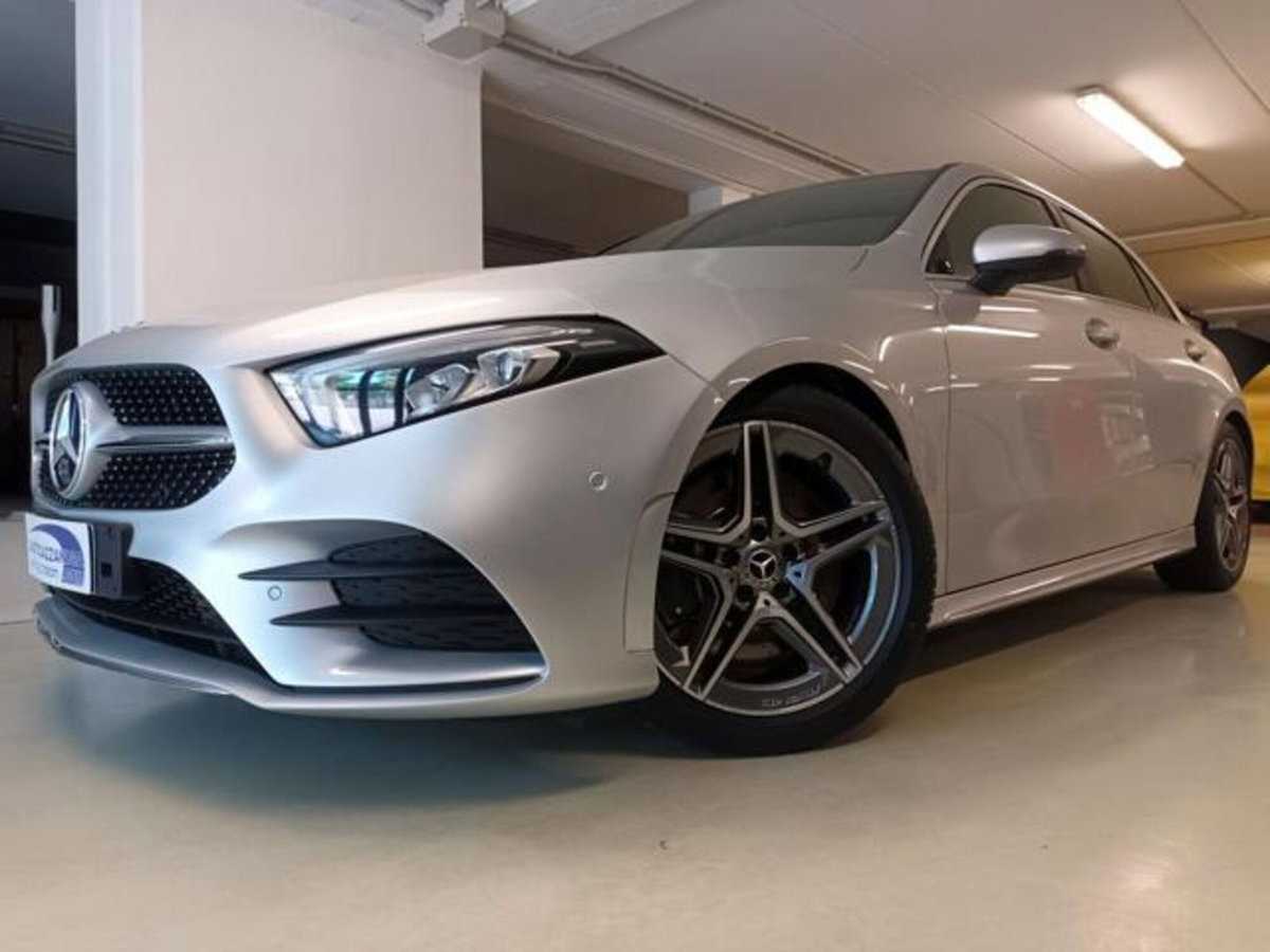 Mercedes-Benz Classe A Sedan 250 Automatic 4p. Premium (6)