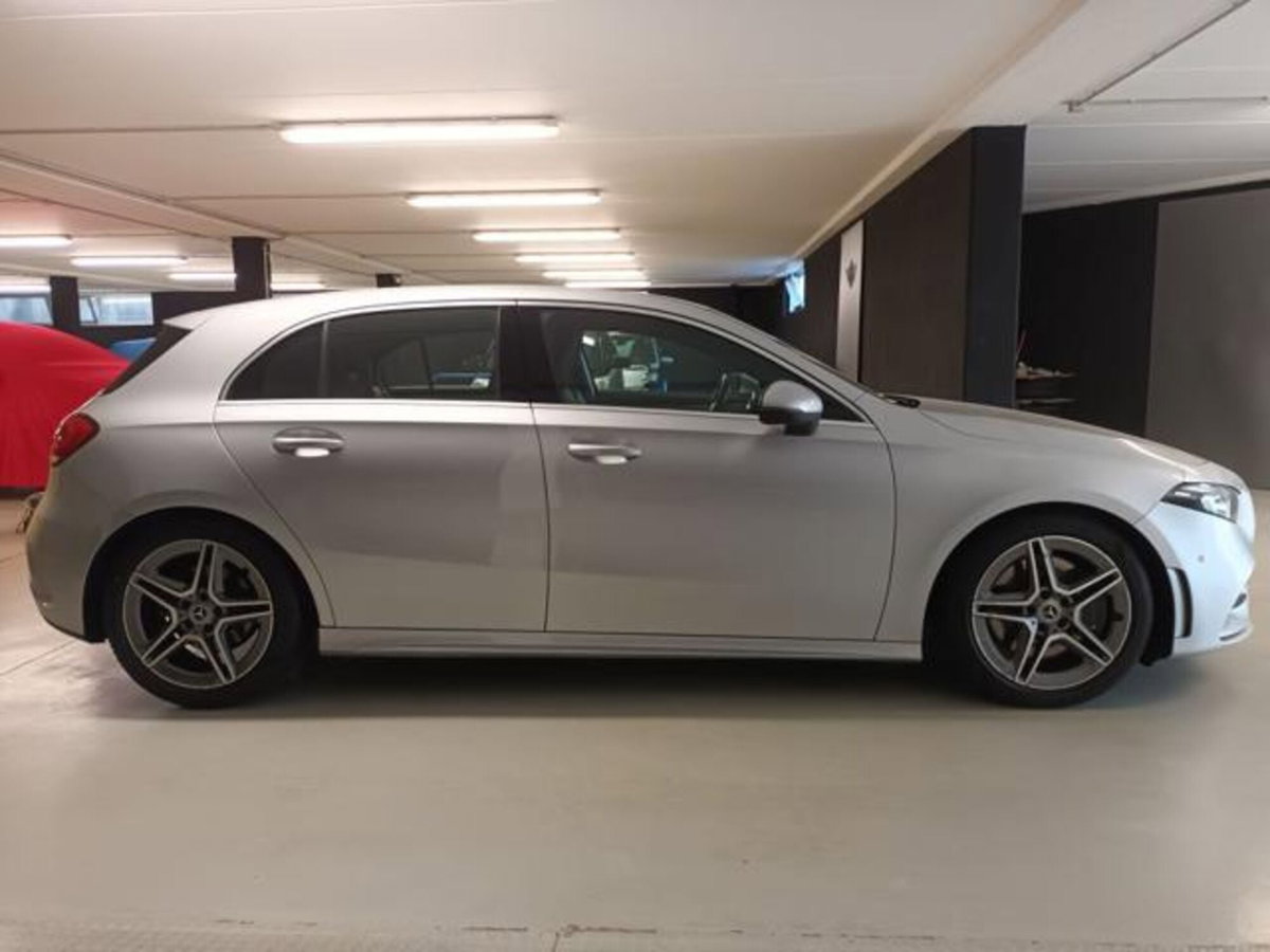 Mercedes-Benz Classe A Sedan 250 Automatic 4p. Premium (9)