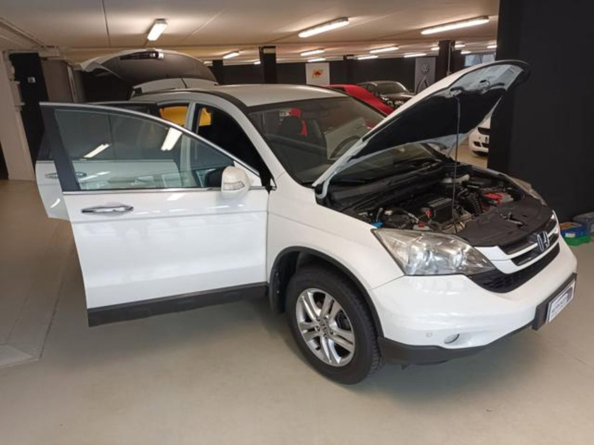 Honda CR-V 2.2 i-DTEC Elegance AT Ed Esclusiva (16)