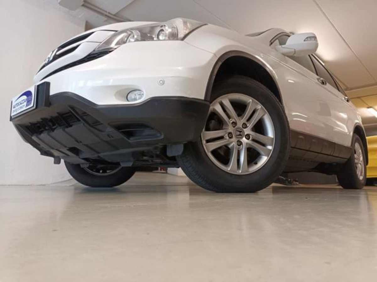 Honda CR-V 2.2 i-DTEC Elegance AT Ed Esclusiva (6)