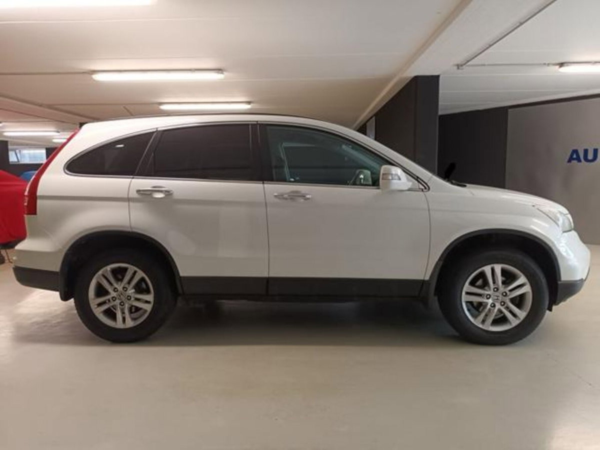 Honda CR-V 2.2 i-DTEC Elegance AT Ed Esclusiva (9)