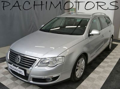 Volkswagen Passat Variant 2.0 16V TDI 4mot. Highline usata