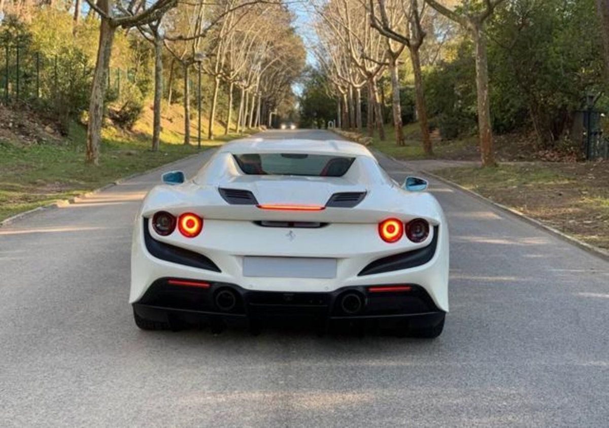 Ferrari F8 Spider F8 Spider (5)