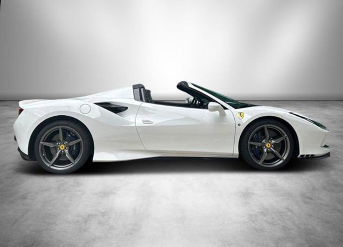 Ferrari F8 Spider F8 Spider (6)