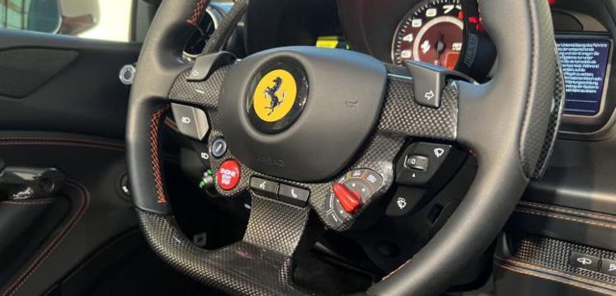 Ferrari F8 Spider F8 Spider (17)
