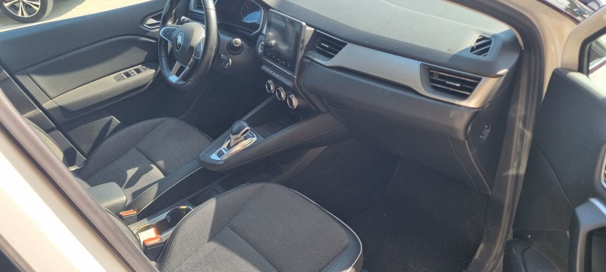 Renault Captur TCe 130 CV EDC FAP Initiale Paris (7)