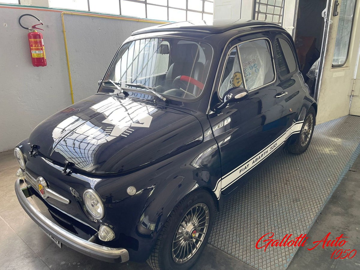 Abarth 595 Cabrio 595 C 1.4 Turbo T-Jet 165 CV (2)