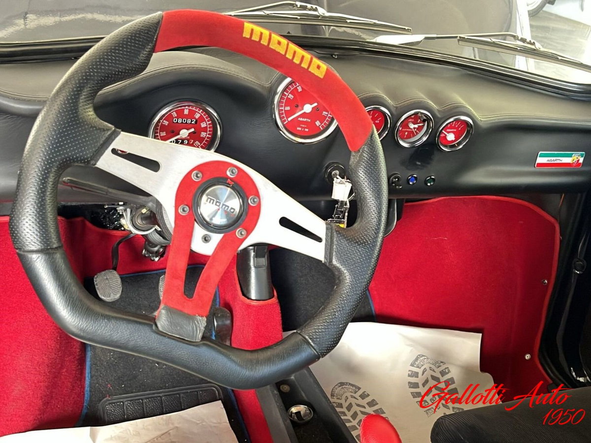 Abarth 595 Cabrio 595 C 1.4 Turbo T-Jet 165 CV (7)