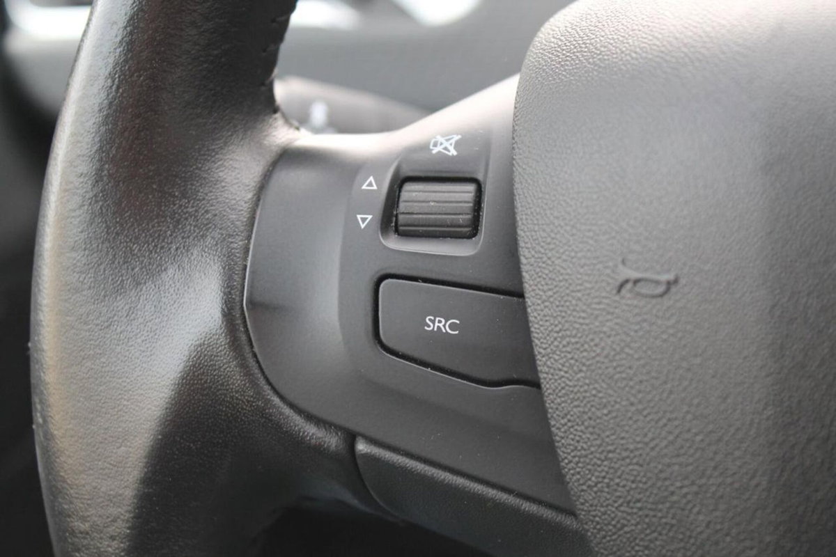 Peugeot 2008 100 Active (11)