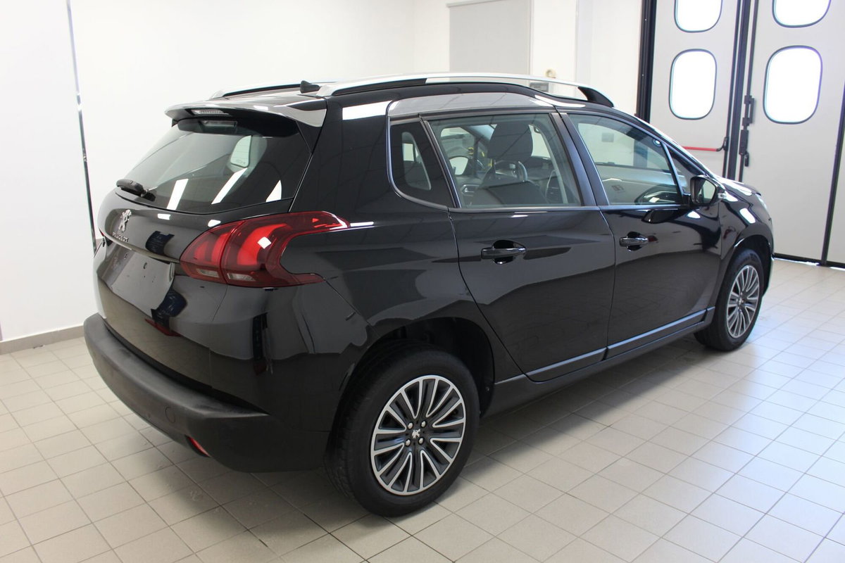 Peugeot 2008 100 Active (4)