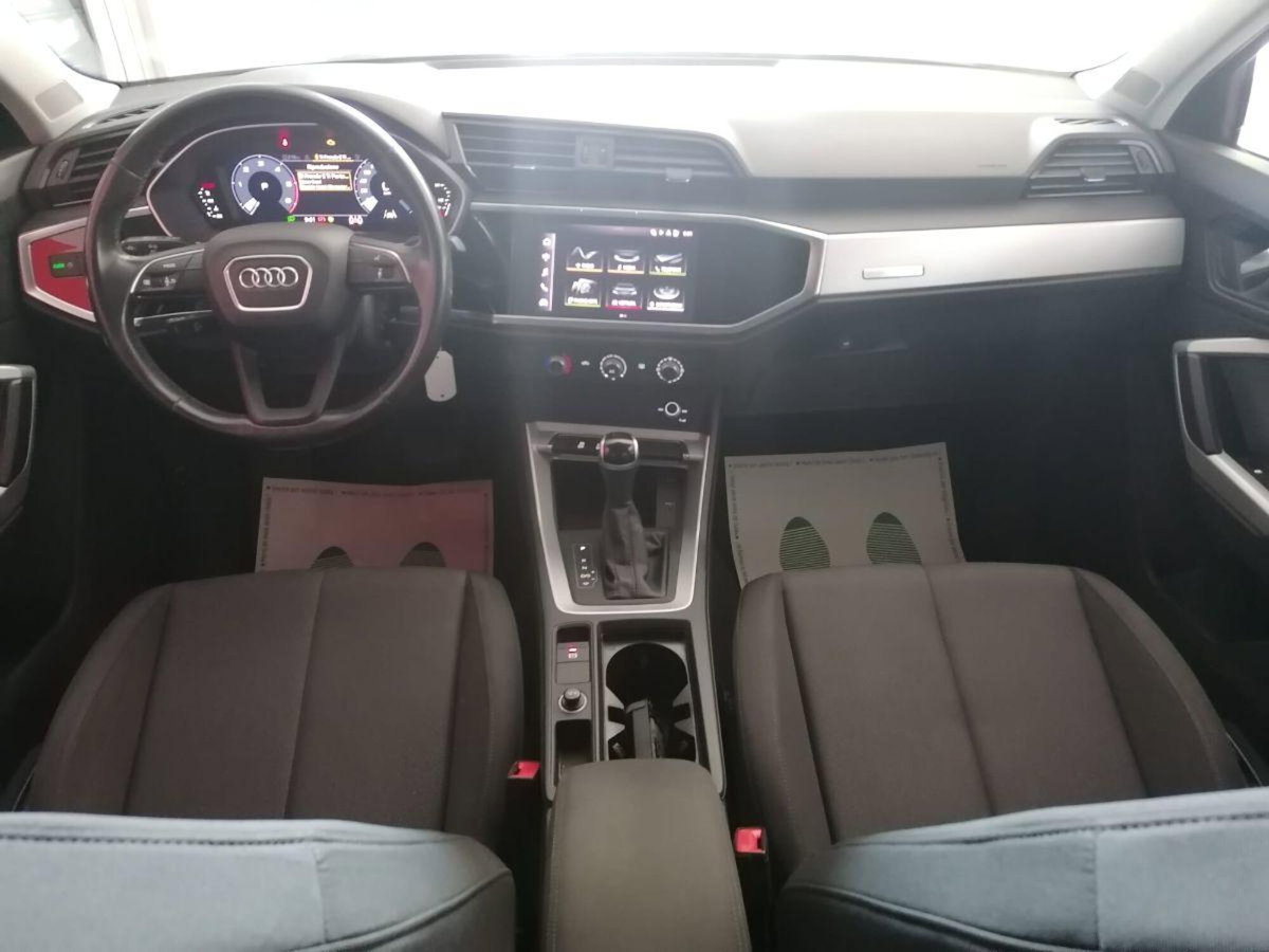 Audi Q3 2.0 TDI 150 CV S tronic S line Edition (10)