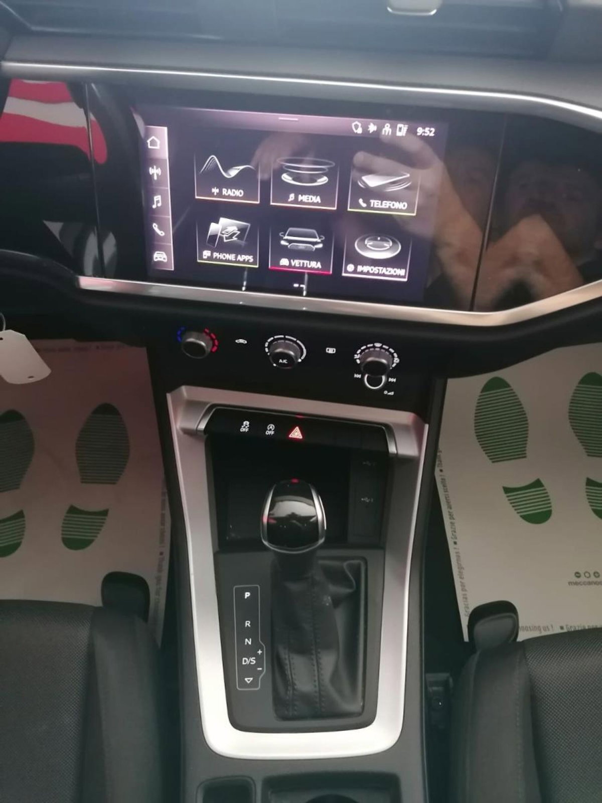 Audi Q3 2.0 TDI 150 CV S tronic S line Edition (11)