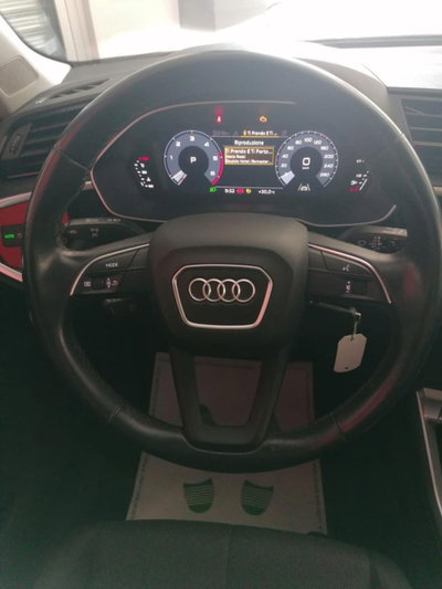 Audi Q3 2.0 TDI 150 CV S tronic S line Edition (12)