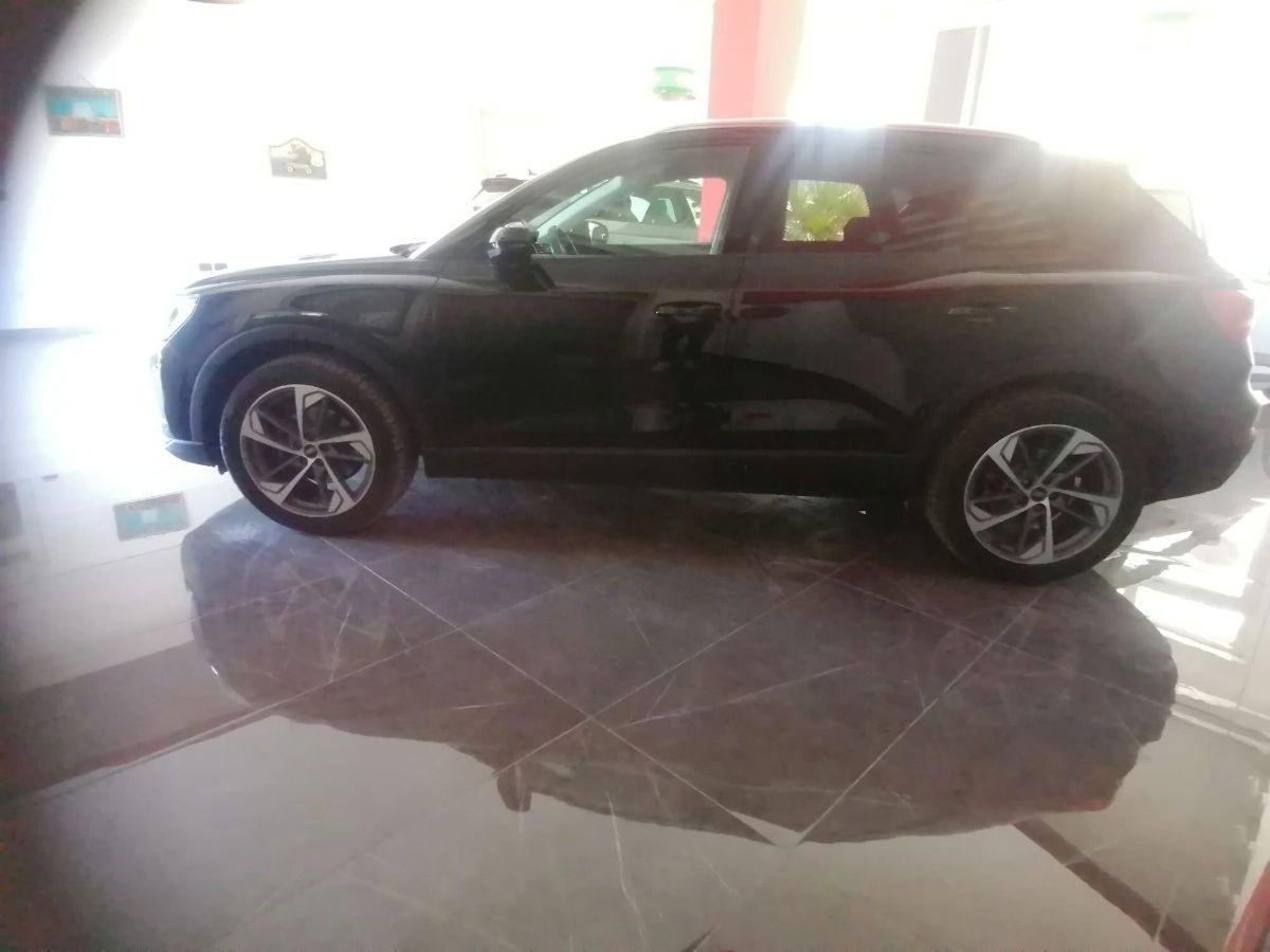 Audi Q3 2.0 TDI 150 CV S tronic S line Edition (16)