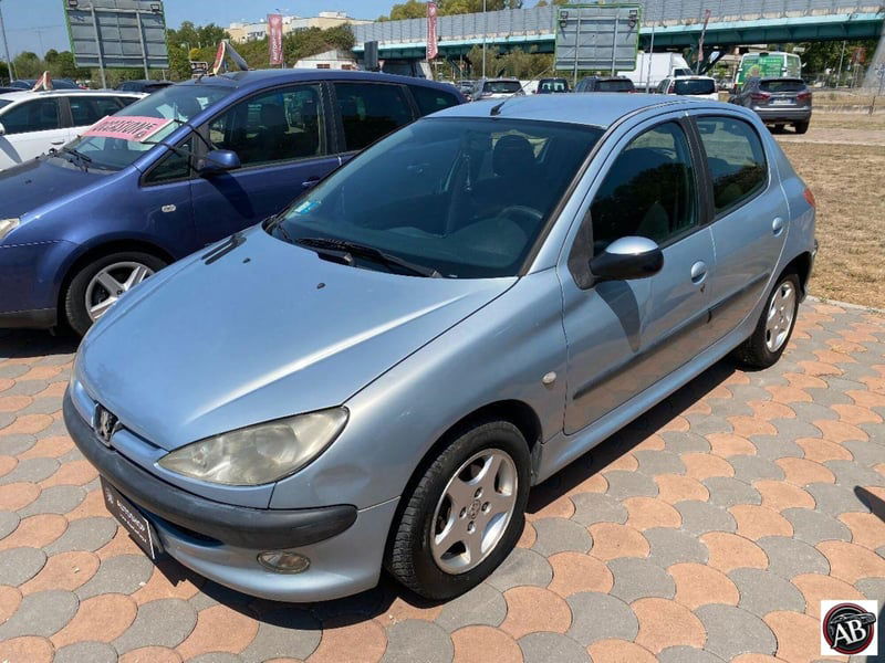 Peugeot 206 HDi 5p. ONE Line