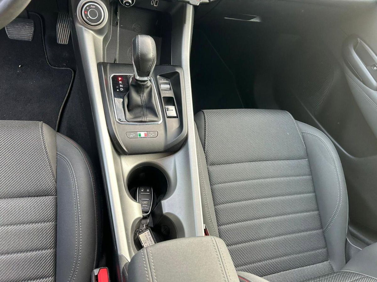 Alfa Romeo Tonale 1.6 Sprint 130cv tct6 (12)