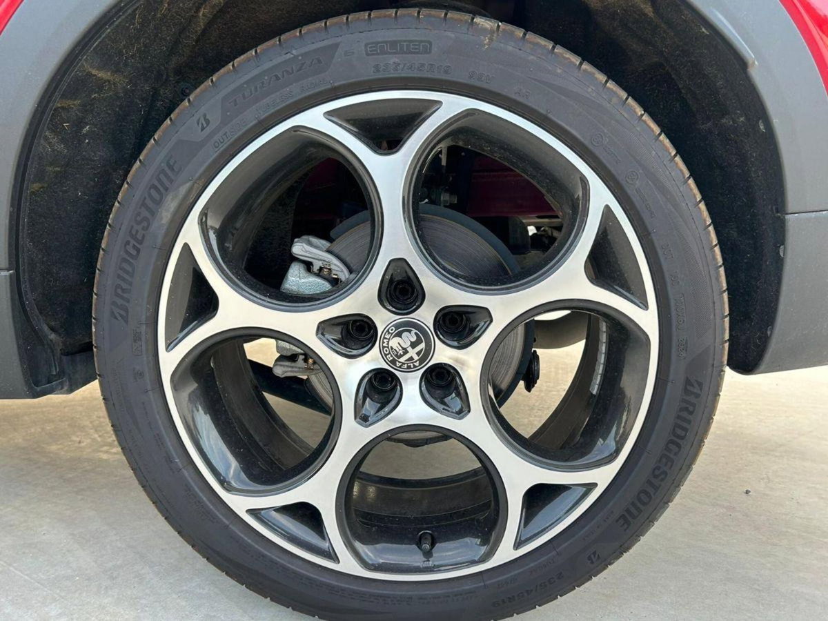 Alfa Romeo Tonale 1.6 Sprint 130cv tct6 (20)