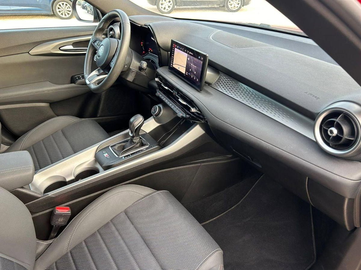 Alfa Romeo Tonale 1.6 Sprint 130cv tct6 (8)