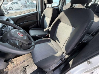 Fiat Scudo Furgone 2.0 JTD/94 Combi 5 p.ti Comf. N1 (6)