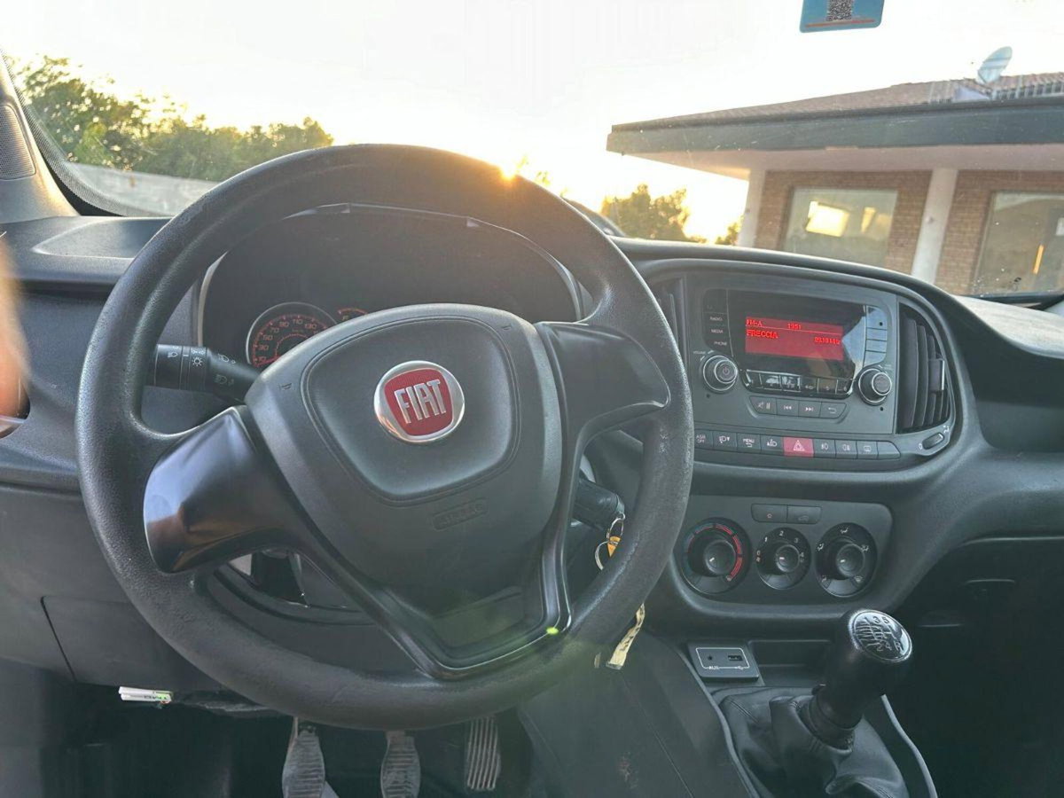 Fiat Scudo Furgone 2.0 JTD/94 Combi 5 p.ti Comf. N1 (9)