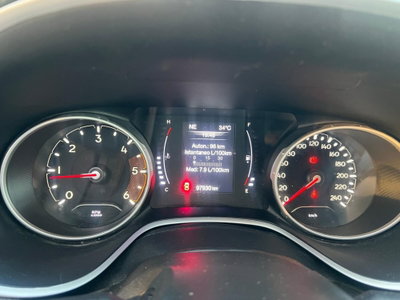 Jeep Compass 1.6 Multijet II 2WD S (11)