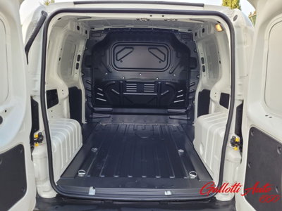 Fiat Fiorino 1.3 MJT 80CV Cargo (15)