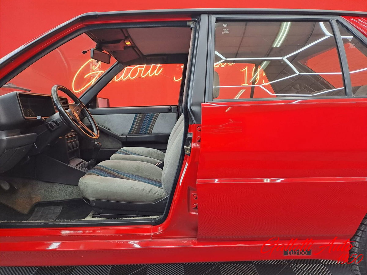 Lancia Delta i.e. turbo HF (7)