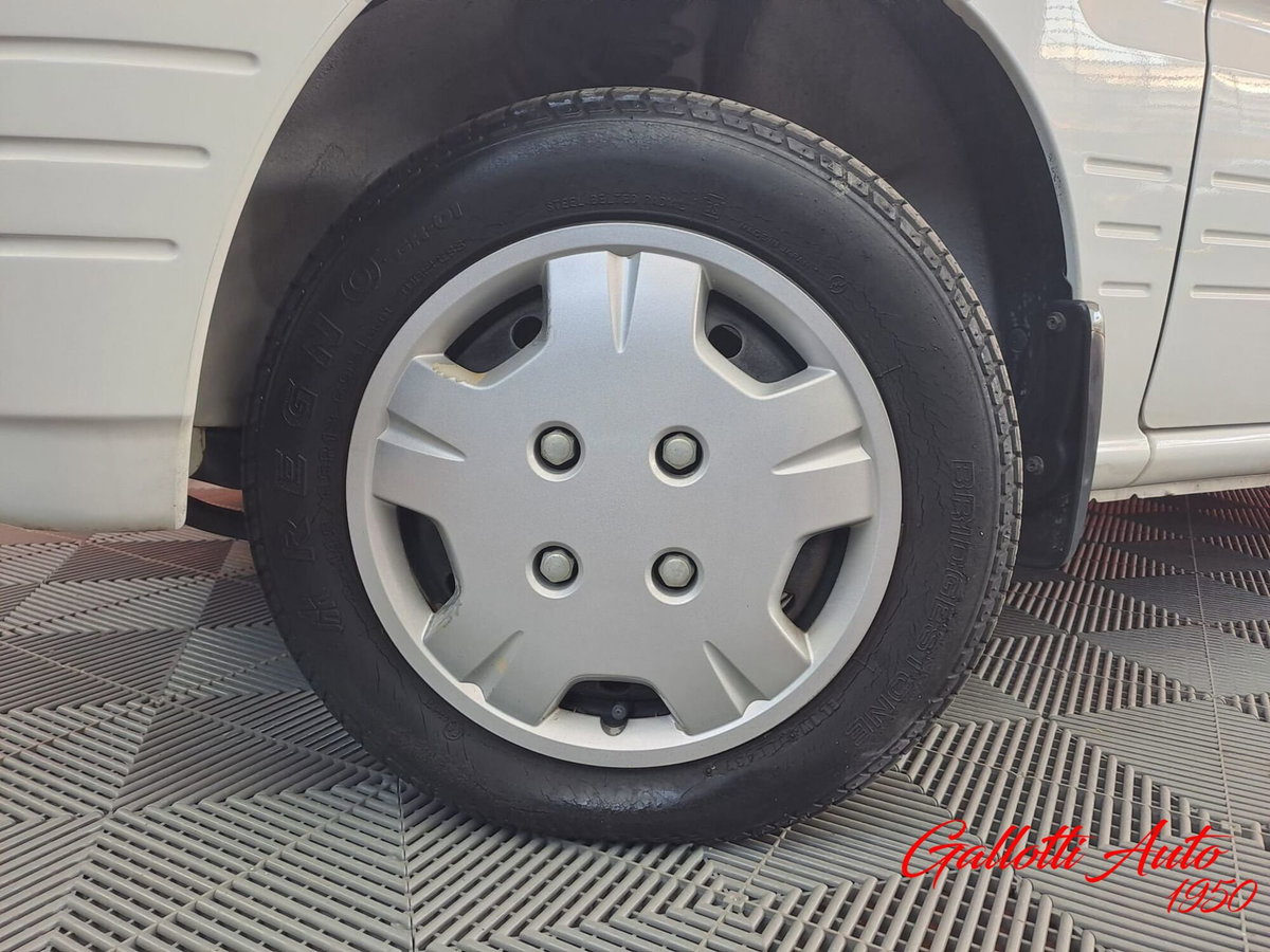 Daihatsu Move 847i cat (18)