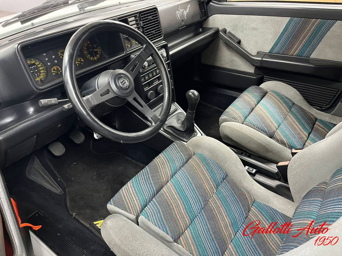 Lancia Delta turbo 16V HF integrale (7)