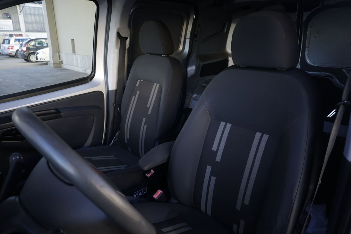 Fiat Fiorino 1.3 MJT 75CV Combi Semi SX (3)