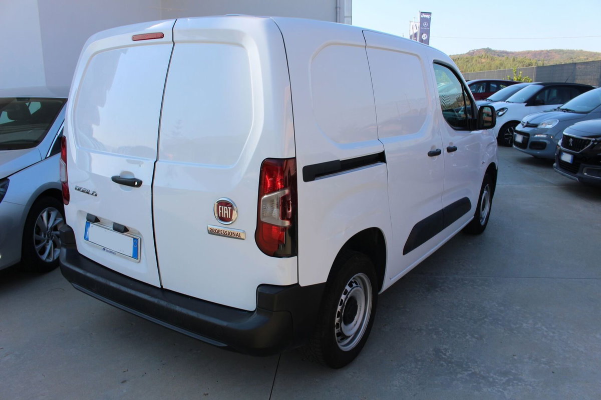Fiat Doblò Furgone van 1.5 bluehdi 100cv CH1 (4)