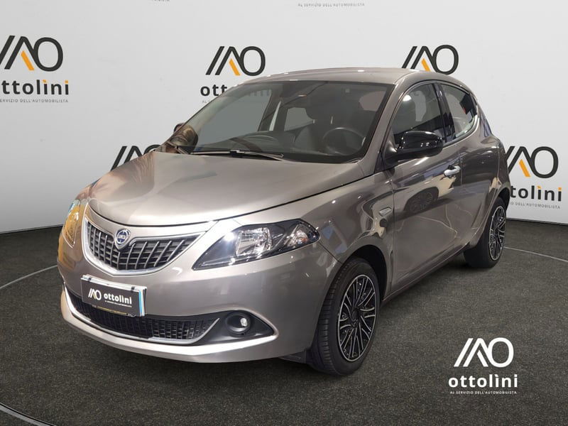Lancia Ypsilon 1.0 FireFly 5 porte S&S Hybrid Gold Plus