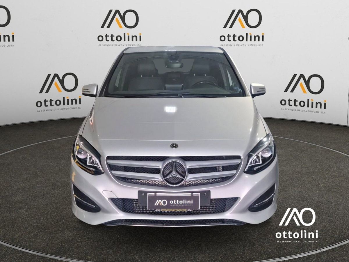 Mercedes-Benz Classe B 180 d Automatic Premium (2)