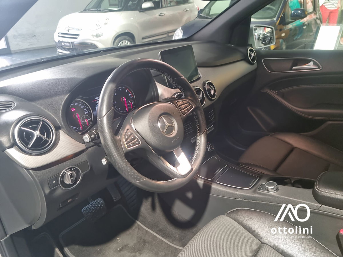 Mercedes-Benz Classe B 180 d Automatic Premium (7)
