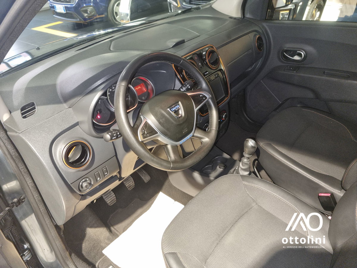 Dacia Lodgy 1.5 dCi 8V 110CV Start&Stop 7 posti Serie Speciale Brave (6)