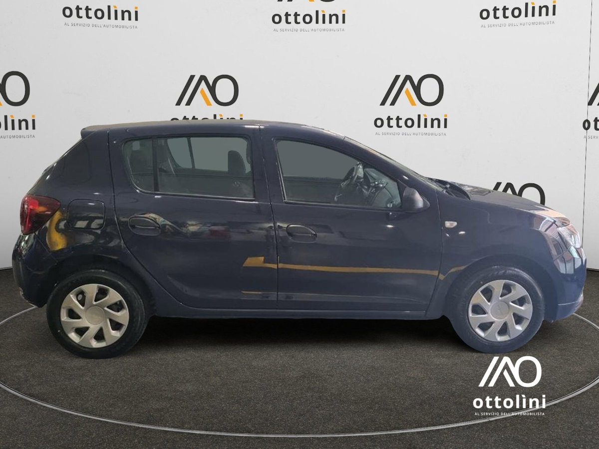 Dacia Sandero 1.0 SCe 12V 75CV (3)