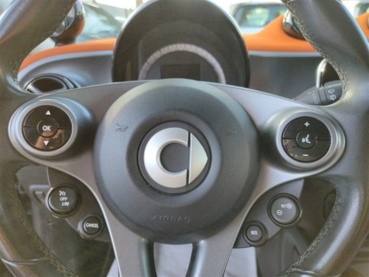 smart forfour forfour 70 1.0 Passion (9)