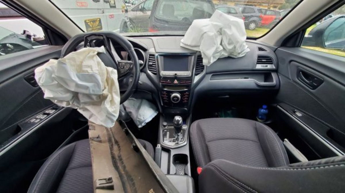 Ssangyong XLV 1.6 2WD Bi-fuel GPL Start (11)