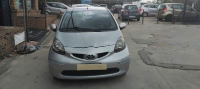 Toyota Aygo 1.0 12V VVT-i 5 porte Sound usata