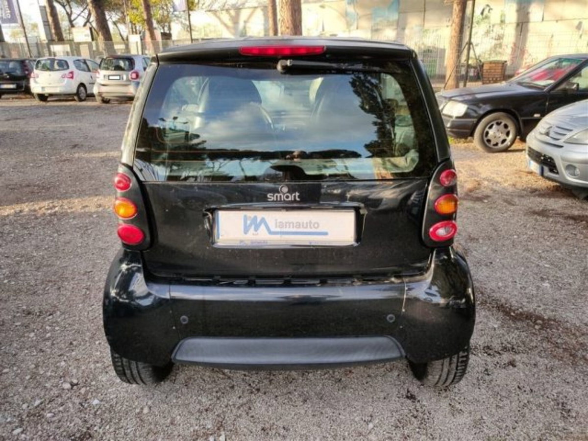 smart Fortwo 700 coupé pure (45 kW) (18)