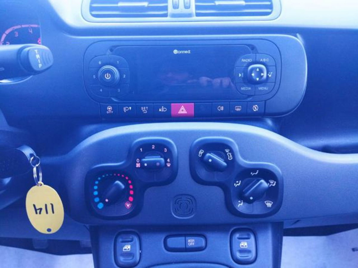 Fiat Panda 1.0 firefly hybrid s&s 70cv 5p.ti (11)