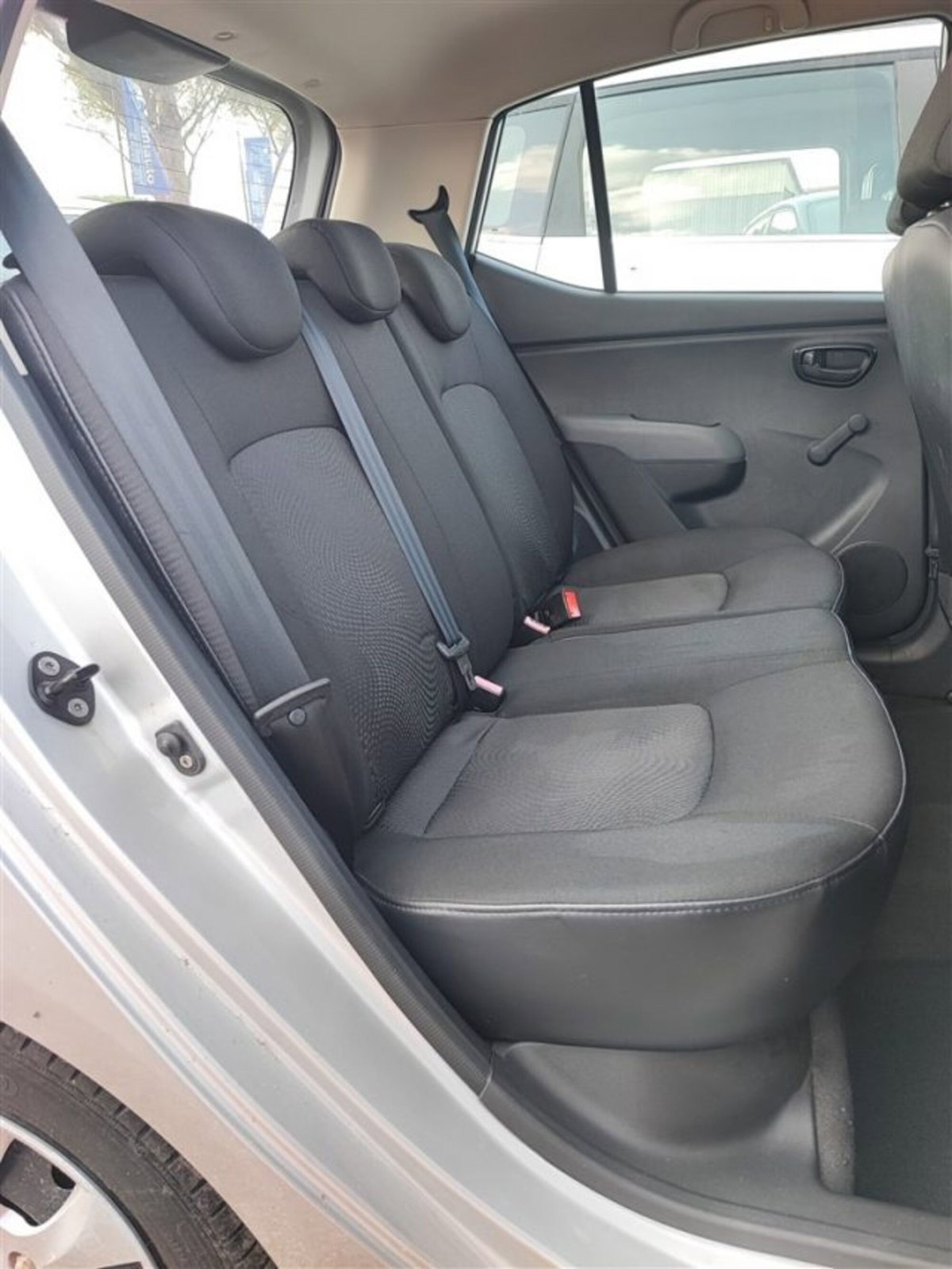 Hyundai i10 1.1 12V Classic (7)