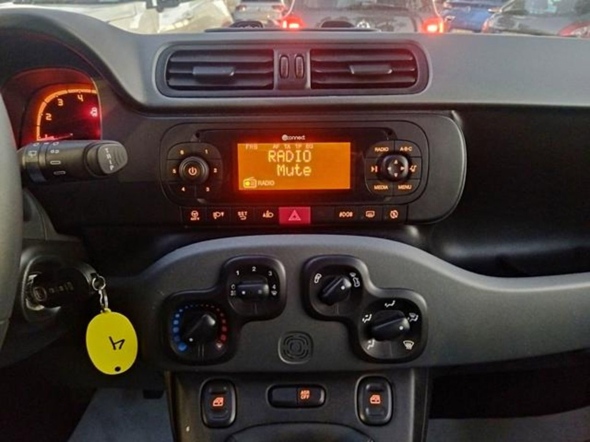 Fiat Panda 1.0 firefly hybrid s&s 70cv 5p.ti (11)